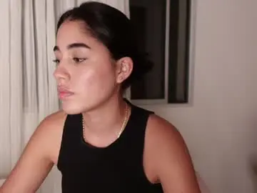 Chaturbate Live Porn of ariamontgomeryyy