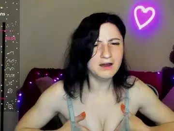 Chaturbate Sex Cam of muse_kitty_jenia