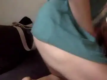 Chaturbate Live Sex Cam of milfsfreaky69
