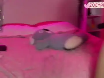 Chaturbate Watch Live Sex Cams of zoeythepinkmask
