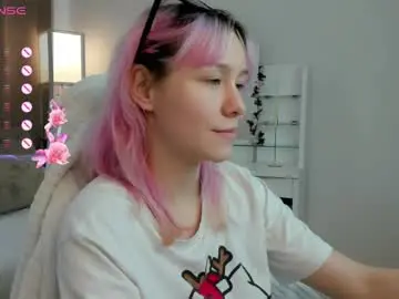 Chaturbate Live Sex Cam of emilytrase