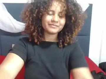Chaturbate Free Porn Cam of violeta_andrae