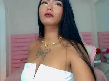 Chaturbate Live Porn of katiuska_lovely