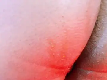 Chaturbate Live Sex Cam of angelthroatt