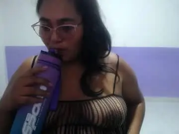 Chaturbate Free Live Porn of sexy_love_15