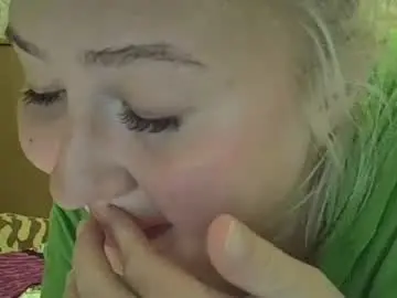 Chaturbate Free Live Porn of curvywild_lady30