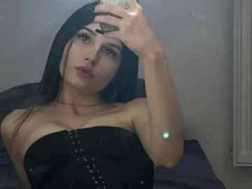 Livejasmin Live Porn of MariCrueze