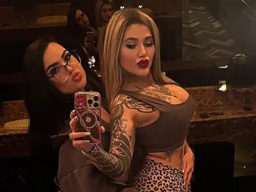 Livejasmin Best live sex cam show of MadinaAndKatrine