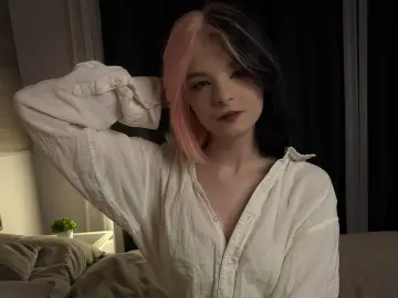 Livejasmin Sex Cam of ClaudineKrentz