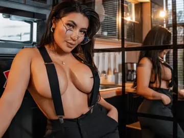 Livejasmin Free Porn Cam of SashaPalmer