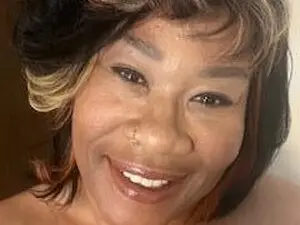 Myfreecams Sex Chat of TonnyaLuv