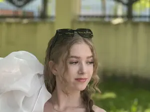 Myfreecams Sex Chat of KellyLuv_