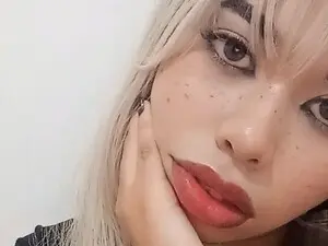 Myfreecams Watch Live Sex Cams of Kitty_Burn