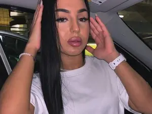 Myfreecams Live Sex Cam of Evvanew