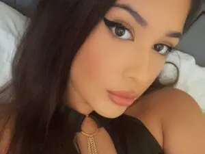 Myfreecams Adult Webcams of CherryKiss18