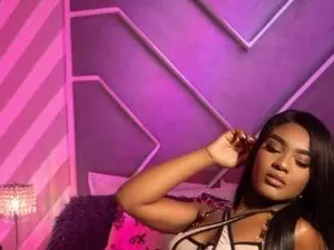 Myfreecams Free Porn Cam of Sophiasmiiths