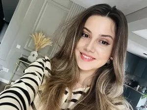 Myfreecams Sex Chat of NellieCutest