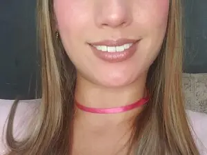 Myfreecams Adult Video Chat of AndreaCaramel