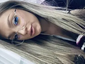 Myfreecams Private Sex Chat of WetSelf