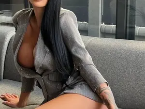 Myfreecams Watch Live Sex Cams of Daniela_Crudu