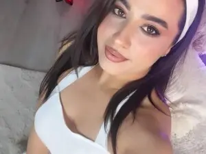 Myfreecams Nude Webcam of AliceVergara