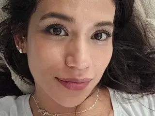 Streamate Live Porn of Scarletthred