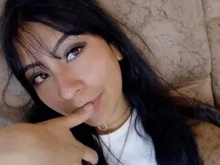 Streamate Live Sex Cam of LinaSpearce