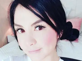 Streamate Live Porn of AntonellaFerreira
