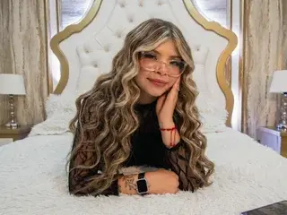 Streamate Watch Live Sex Cams of RiileyAngel