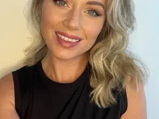 Streamate Live Porn of KateDivine69
