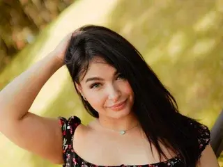 Streamate Sex Chat of BellaSophiee