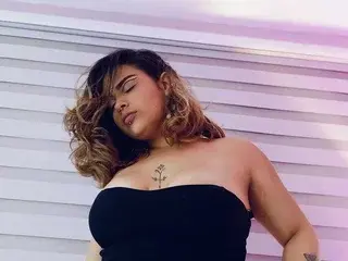 Streamate Watch Live Sex Cams of DaranaRuiz