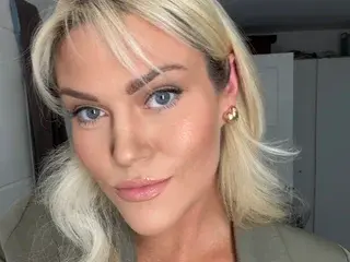 Streamate Free Live Porn of xoxMissDxox