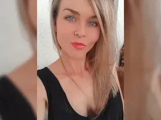 Streamate Sex Chat of AussieMilfAkyra