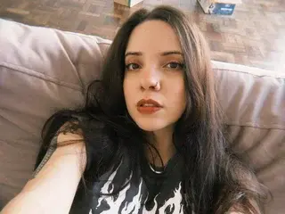 Streamate Nude Webcam of LaviniaMonroe