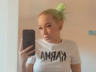 Streamate Live Porn of Harlie_Cannon
