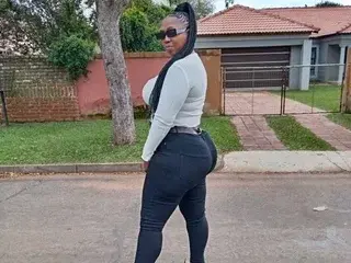 Streamate Best Webcam of AFRICANCURVYBOOTYXXX