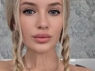 Streamate Nude Webcam of Lindy18