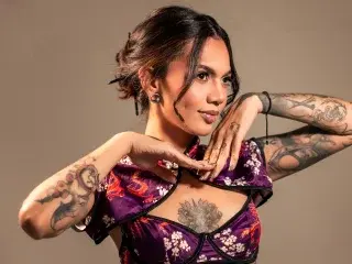 Streamate Live Porn of VeroJenkins
