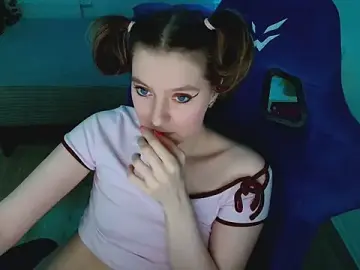 Stripchat Watch Live Sex Cams of CranberryHot