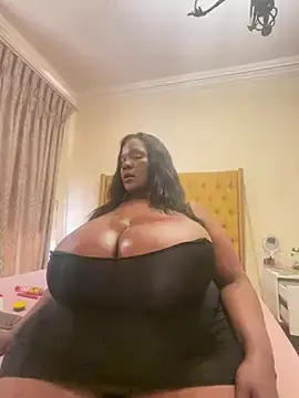 Stripchat Nude Webcam of xXXSexyamazon