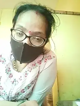Stripchat Live Sex Cam of hi-bhabhi