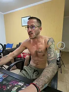 Stripchat Nude Webcam of MeladoDiMel