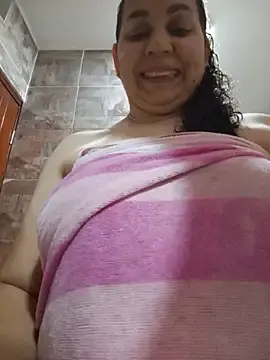 Stripchat Live Sex Cam of MirandaSoto