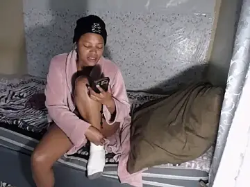 Stripchat Sex Cam of PrettyNyashX
