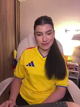 Stripchat Live Sex of ARITOO_
