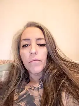 Stripchat Nude Webcam of vamporasuccubus19777