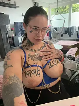 Stripchat Best Webcam of NyxTattoo