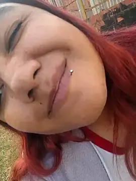 Stripchat Live Sex Cam of lucyheart_8