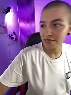 Stripchat Free Porn Cam of nicocoox
